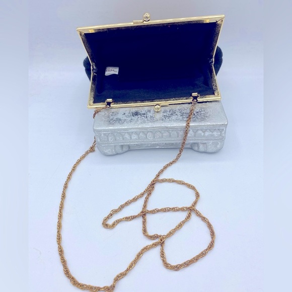 Vintage Walborg Petit Point Floral Tapestry Black Purse Clutch Evening Bag - Picture 7 of 15